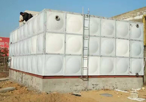 不锈钢保温水箱的独特结构